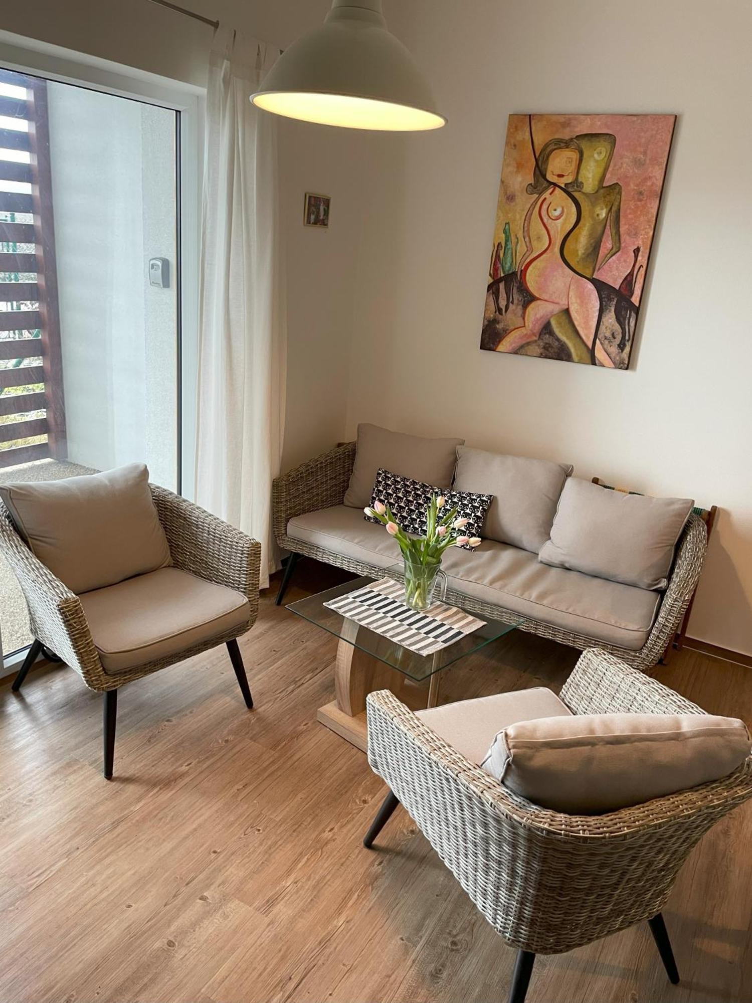 Apartmany Dolní Dunajovice Екстериор снимка