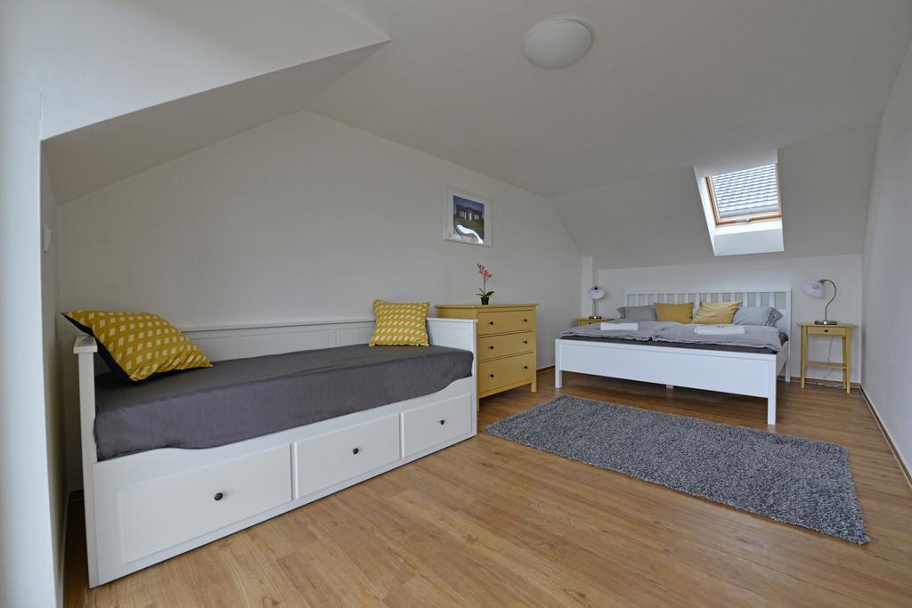 Apartmany Dolní Dunajovice Екстериор снимка